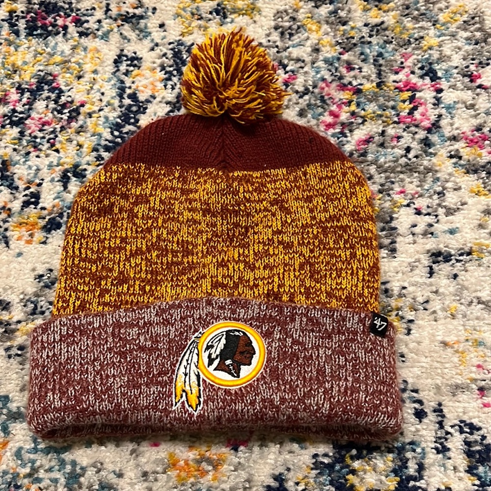 47 Brand NFL Washington Redskins Football Team Pull on Winter Hat with Pom Pom